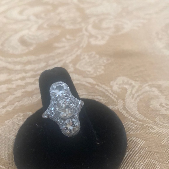 FLAPPERS DREAM RING - diamonds my friend DIAMONDS - Picture 3 of 8